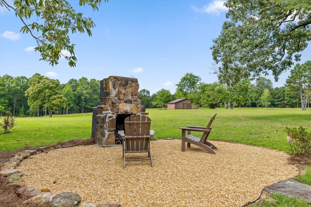 223 County Road 644 Mentone, AL 35984