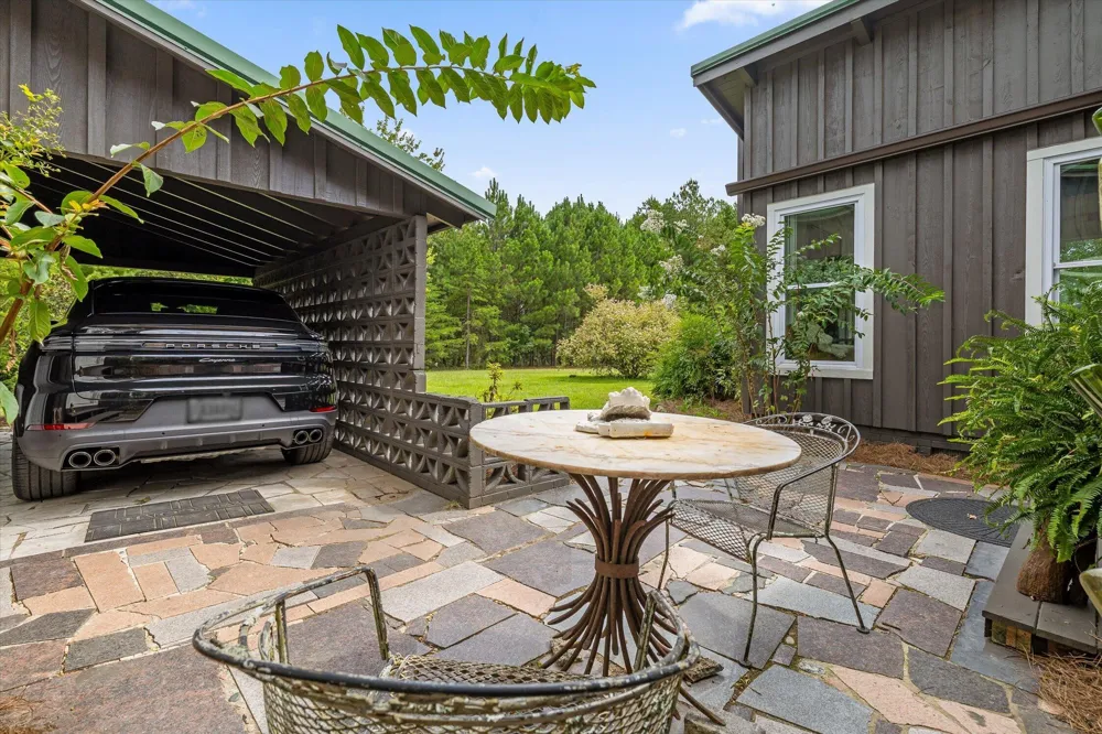 223 County Road 644 Mentone, AL 35984