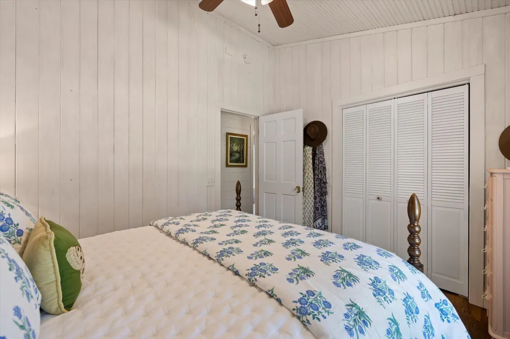 223 County Road 644 Mentone, AL 35984