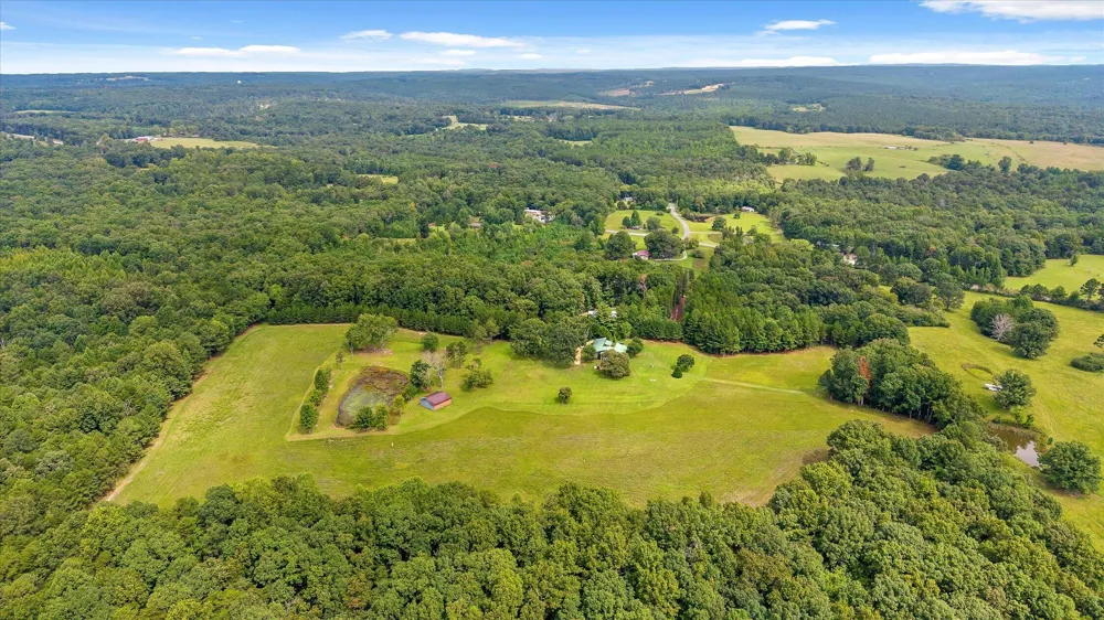 223 County Road 644 Mentone, AL 35984