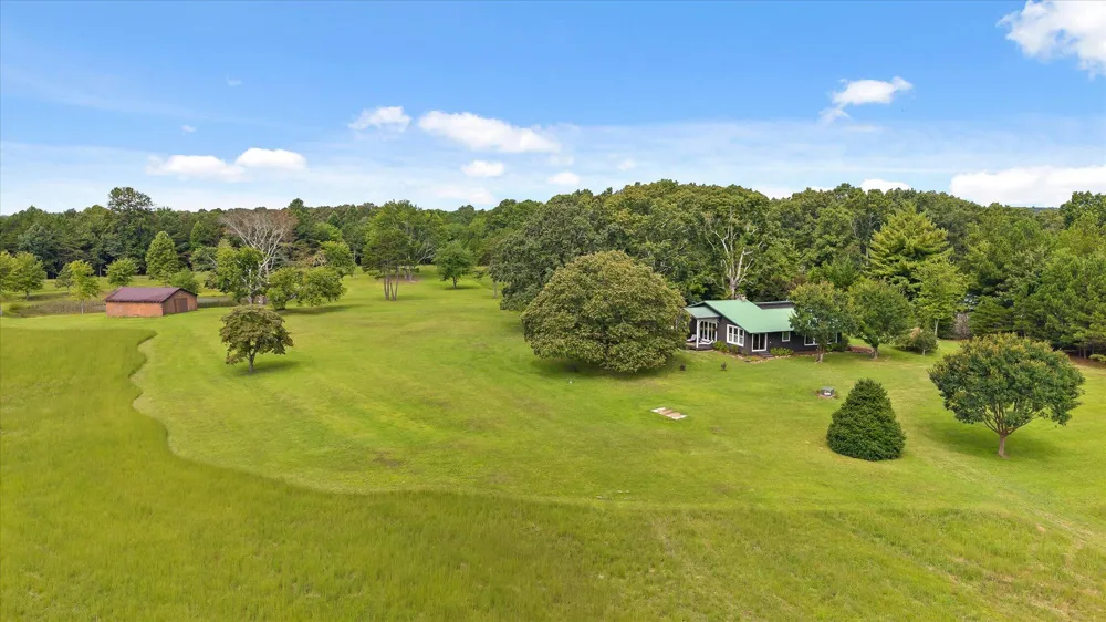 223 County Road 644 Mentone, AL 35984