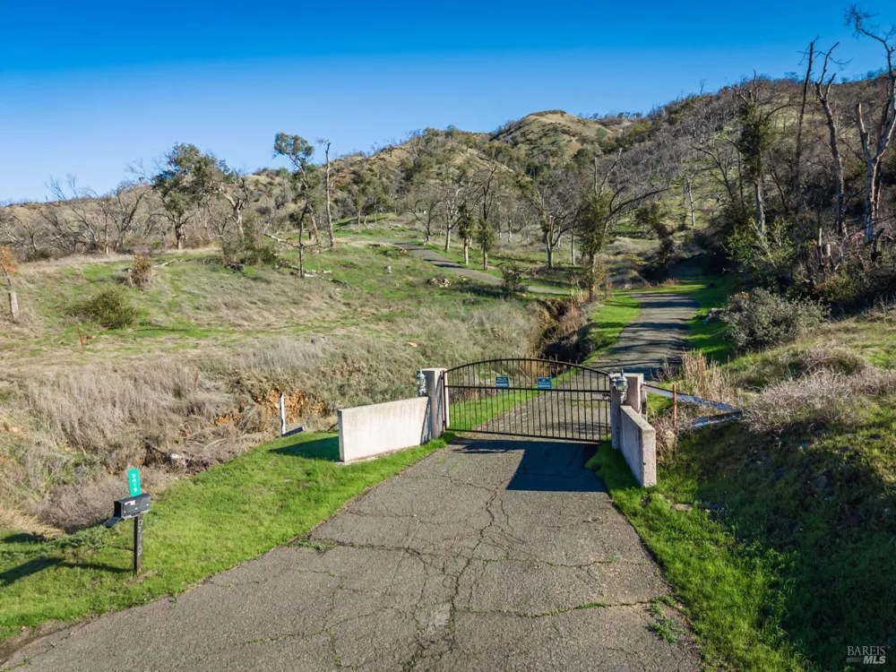 9419 Steele Canyon Road Napa, CA 94558