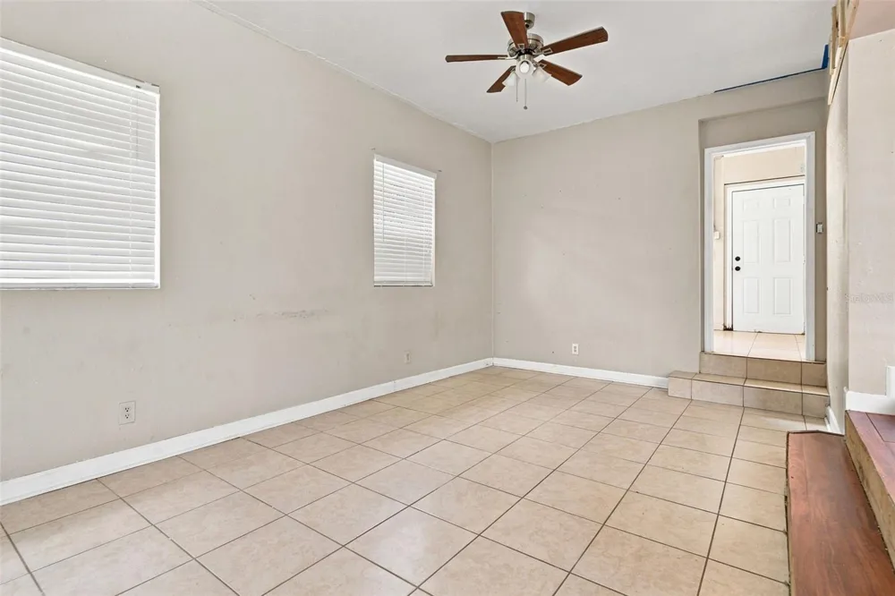 3519 CALUMET DRIVE Orlando, FL 32810