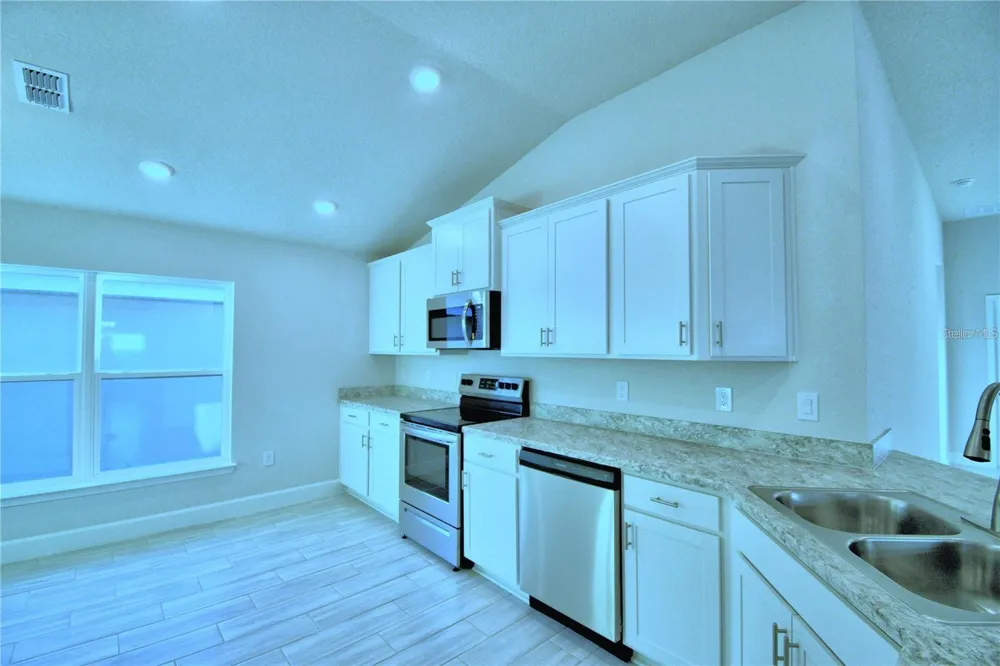 3640 LINDBERGH STREET Lakeland, FL 33810
