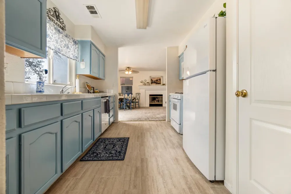 699 Haliburton Way Coalinga, CA 93210