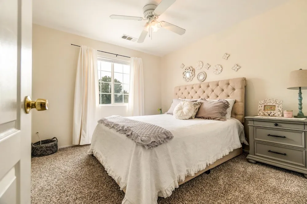 699 Haliburton Way Coalinga, CA 93210