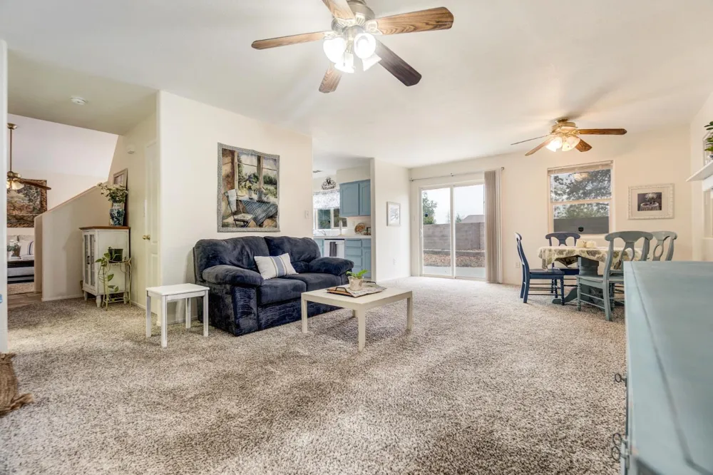 699 Haliburton Way Coalinga, CA 93210