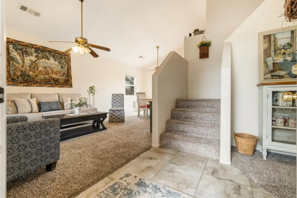 699 Haliburton Way Coalinga, CA 93210