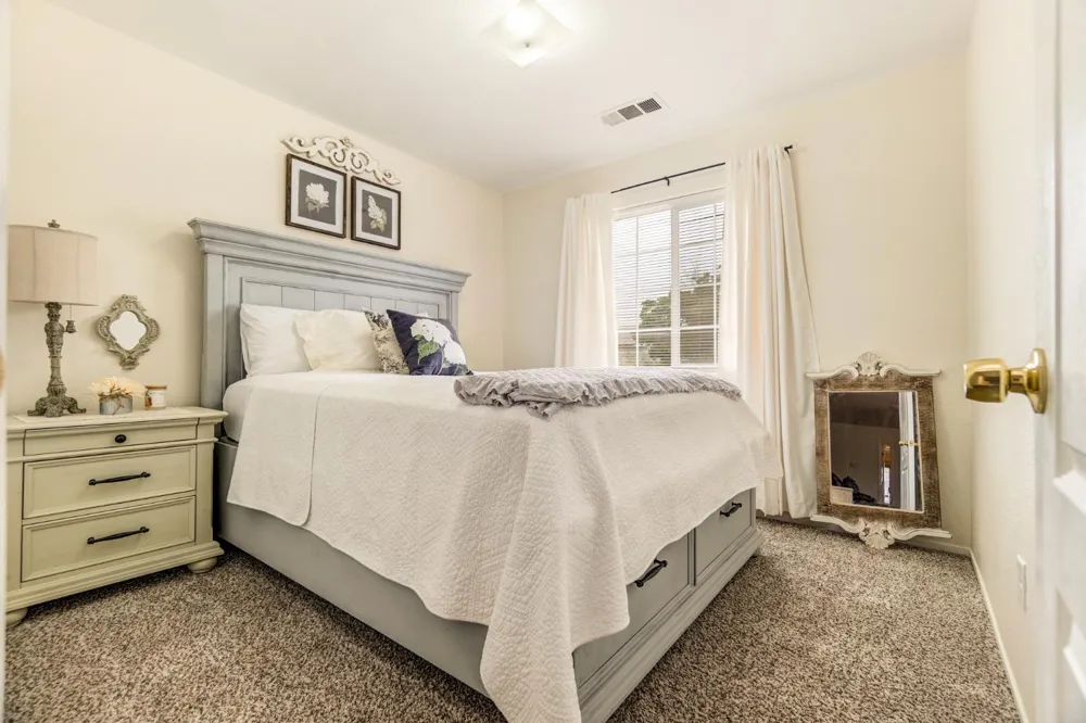 699 Haliburton Way Coalinga, CA 93210