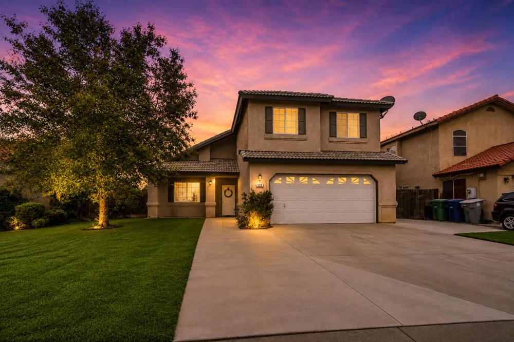 699 Haliburton Way Coalinga, CA 93210