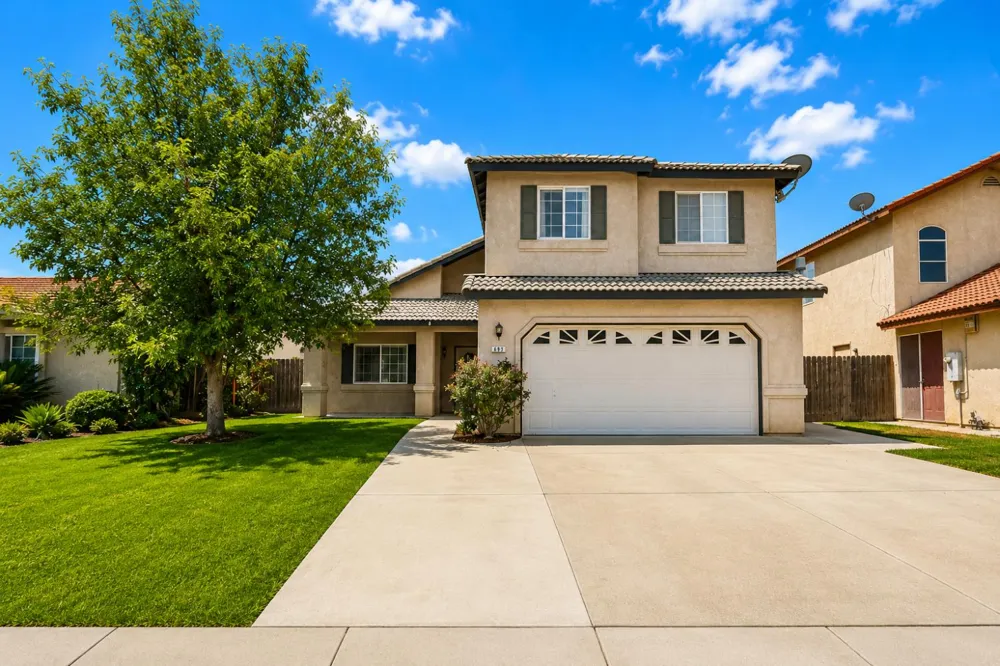 699 Haliburton Way Coalinga, CA 93210