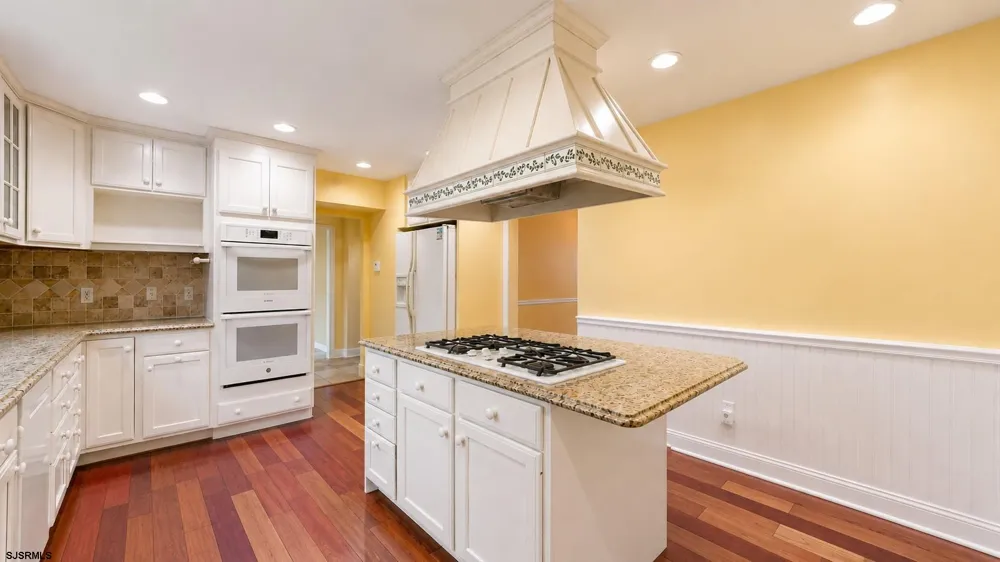 1401 Woodlynne Blvd Linwood, NJ 08221