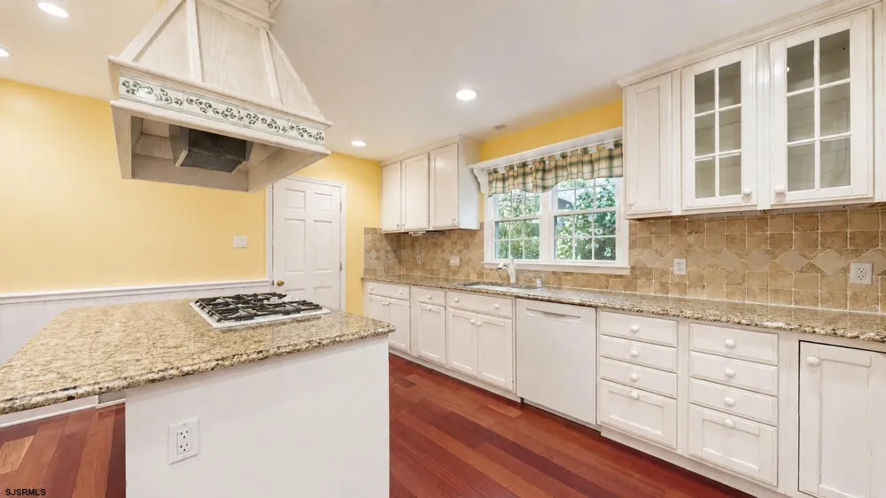 1401 Woodlynne Blvd Linwood, NJ 08221