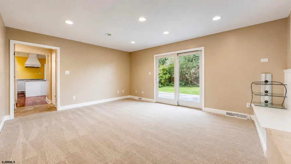 1401 Woodlynne Blvd Linwood, NJ 08221