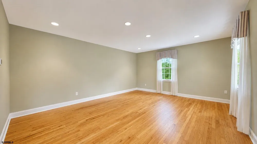 1401 Woodlynne Blvd Linwood, NJ 08221
