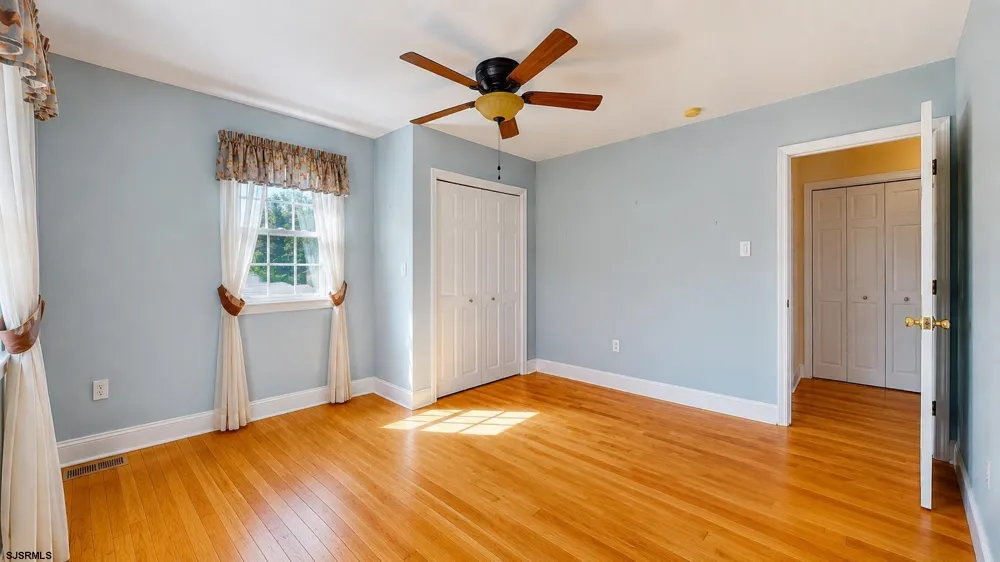 1401 Woodlynne Blvd Linwood, NJ 08221