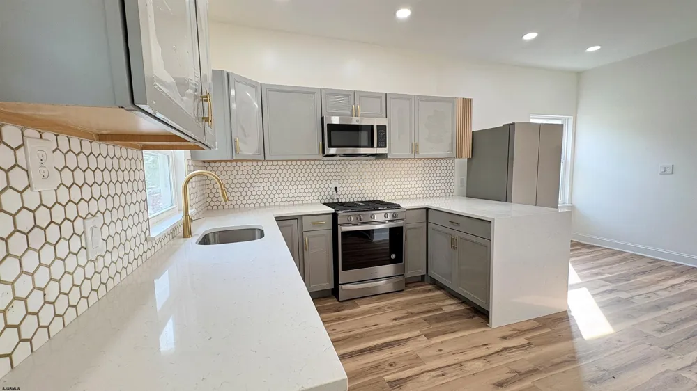 114 S Chester Ave Pleasantville, NJ 08232