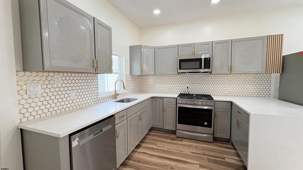 114 S Chester Ave Pleasantville, NJ 08232