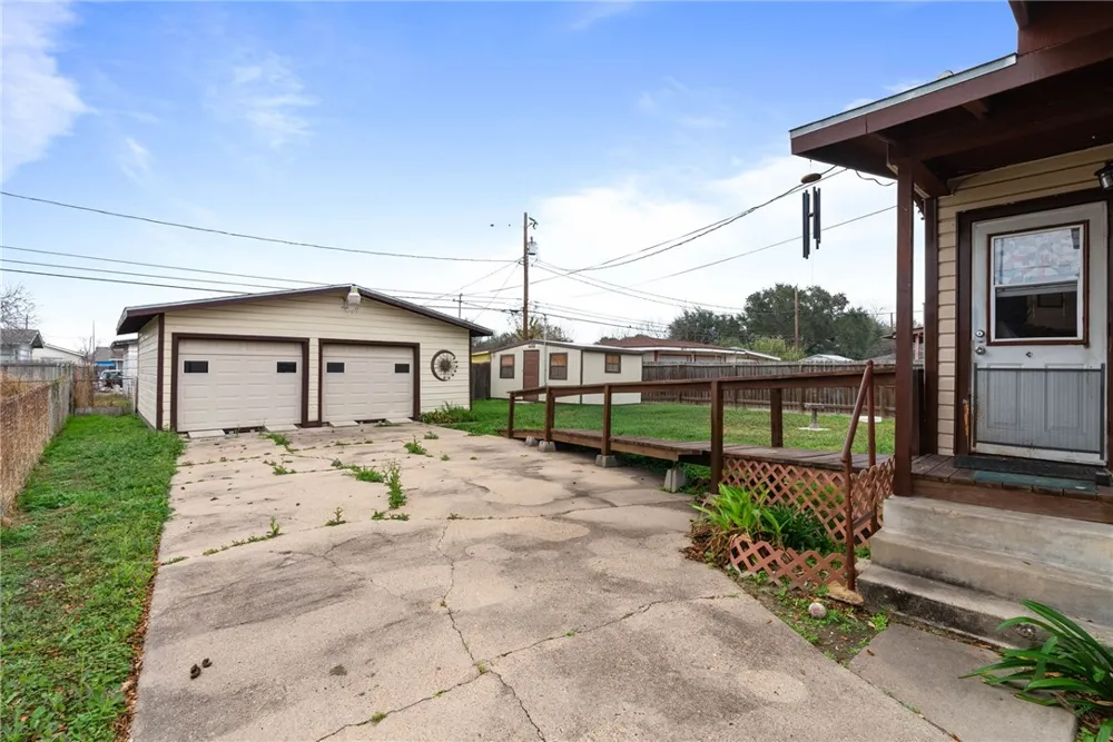 3906 Pyle Drive Corpus Christi, TX 78415