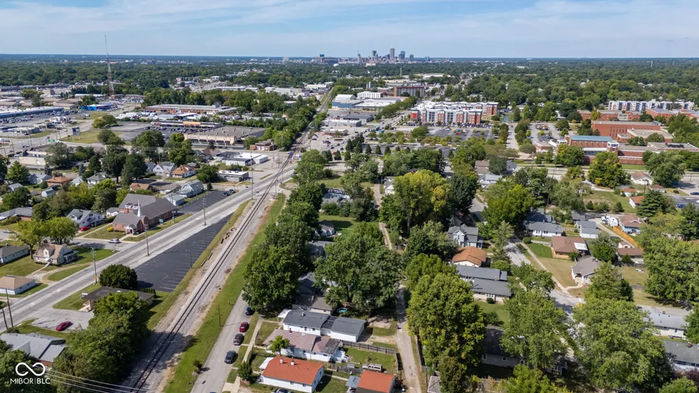 4109 Weaver Avenue Indianapolis, IN 46227