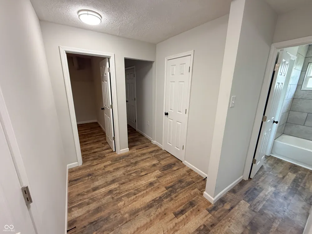 4109 Weaver Avenue Indianapolis, IN 46227