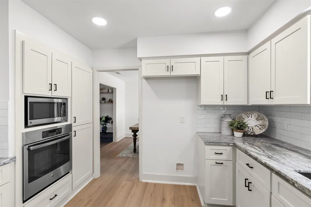 2218 Parana Drive Houston, TX 77080