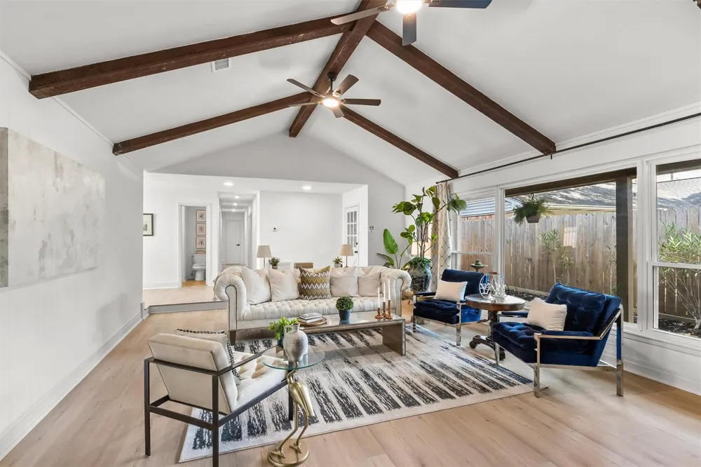 2218 Parana Drive Houston, TX 77080