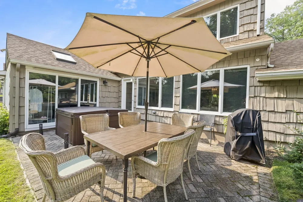 926 NORGATE DR Ridgewood, NJ 07450