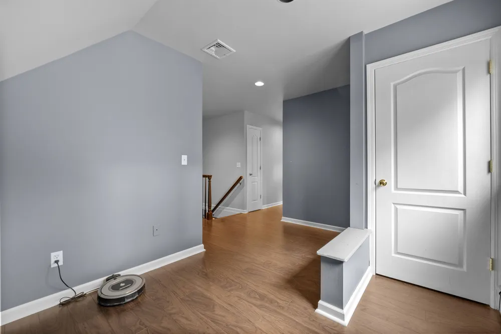 926 NORGATE DR Ridgewood, NJ 07450