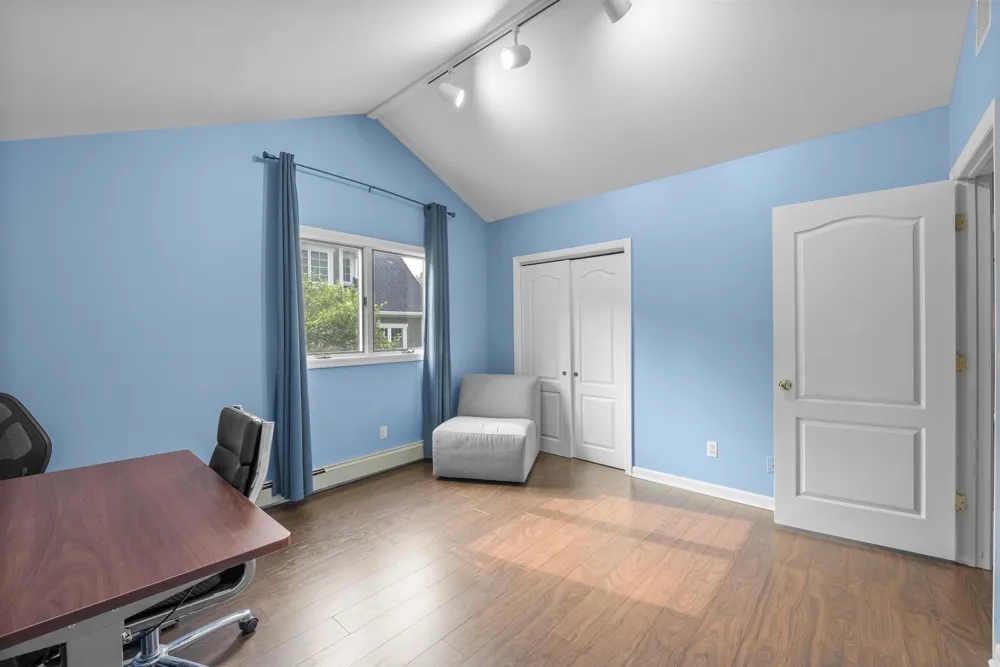 926 NORGATE DR Ridgewood, NJ 07450