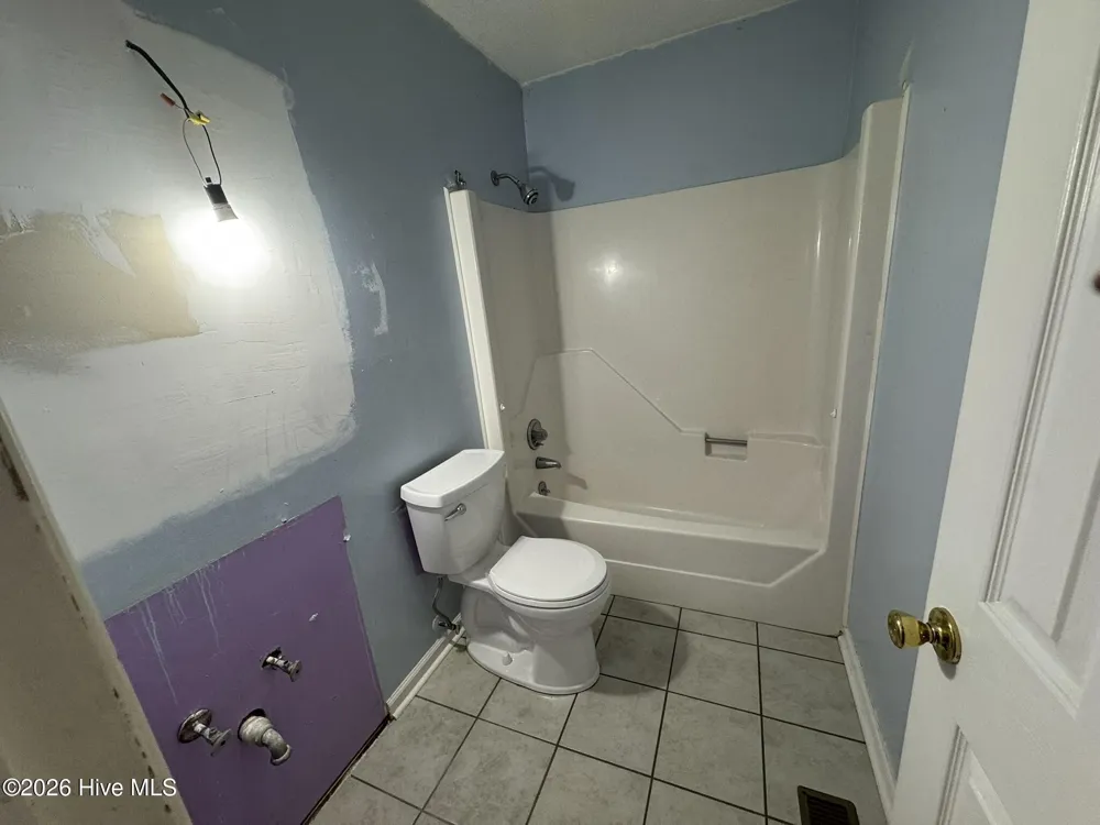 104 Still Forest Place Jacksonville, NC 28540