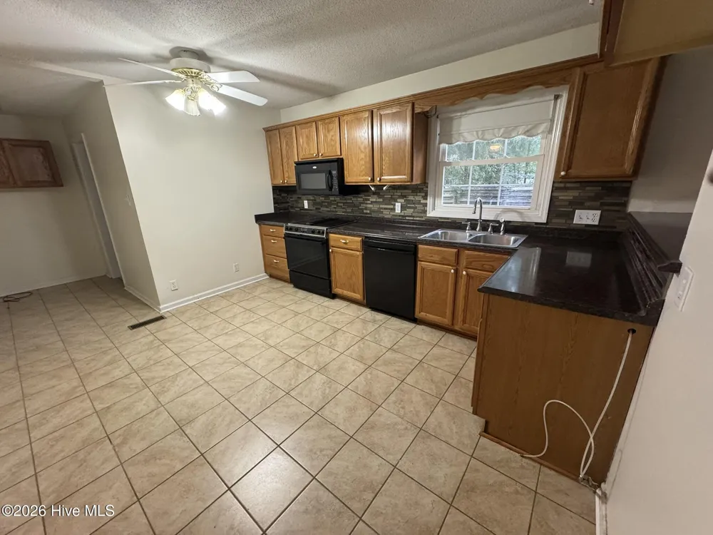 104 Still Forest Place Jacksonville, NC 28540