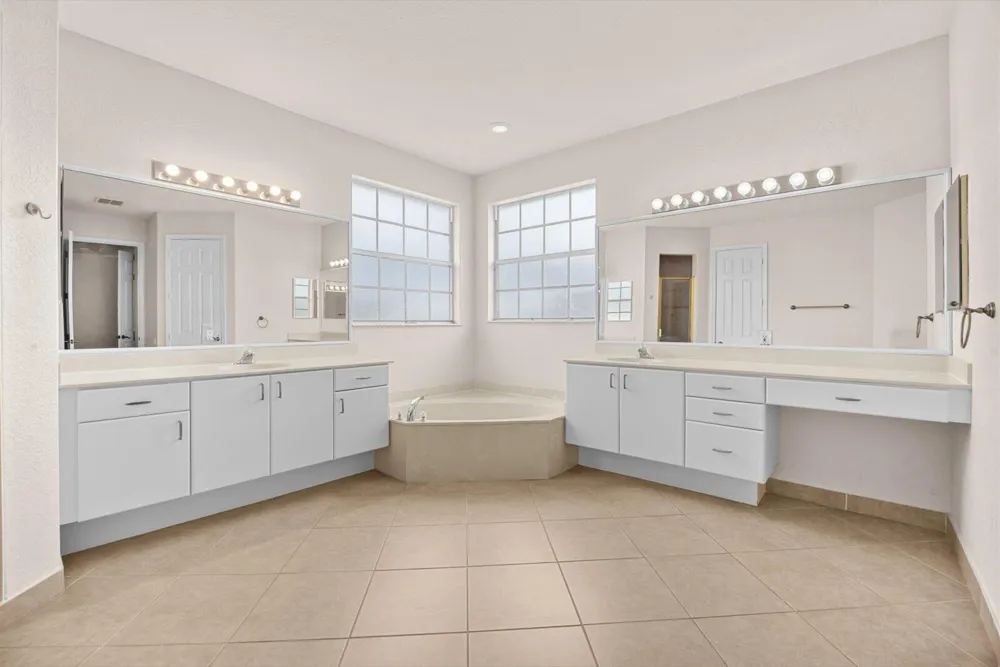 206 Magnolia Lakes Boulevard Port St. Lucie, FL 34986