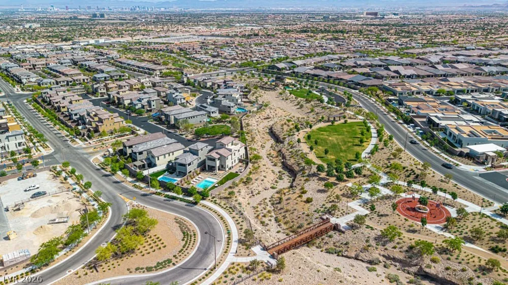 11872 Pelican Butte Avenue Las Vegas, NV 89138