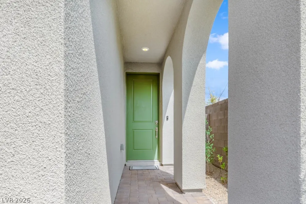 11872 Pelican Butte Avenue Las Vegas, NV 89138