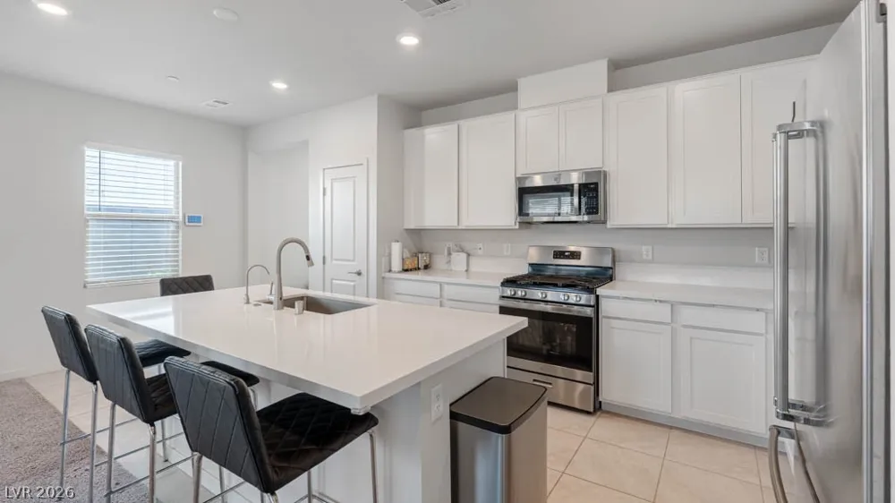 11872 Pelican Butte Avenue Las Vegas, NV 89138