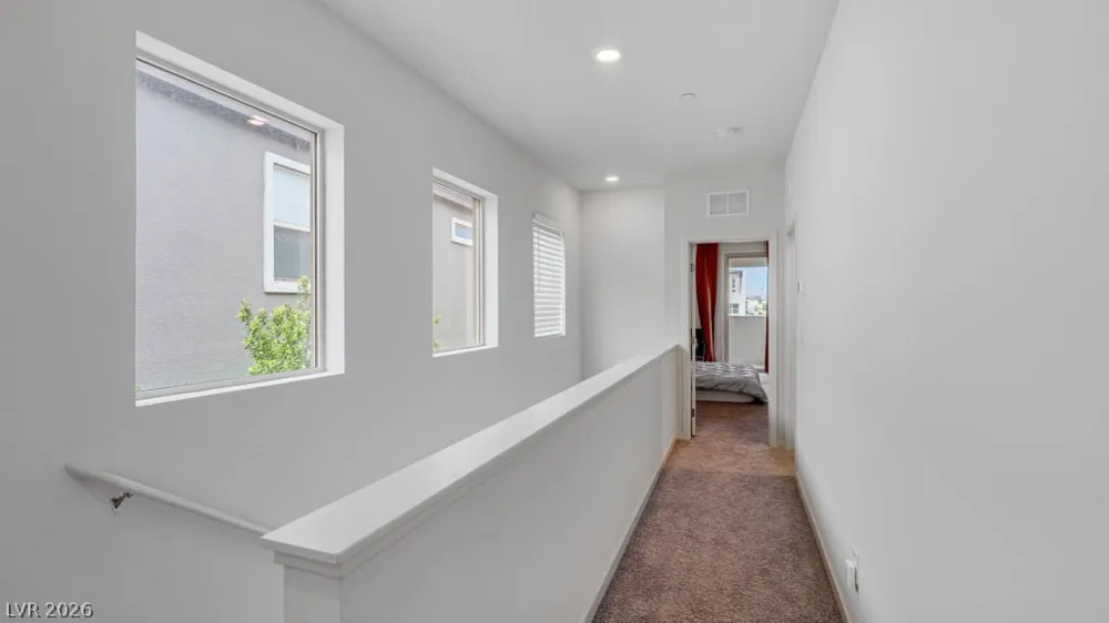 11872 Pelican Butte Avenue Las Vegas, NV 89138