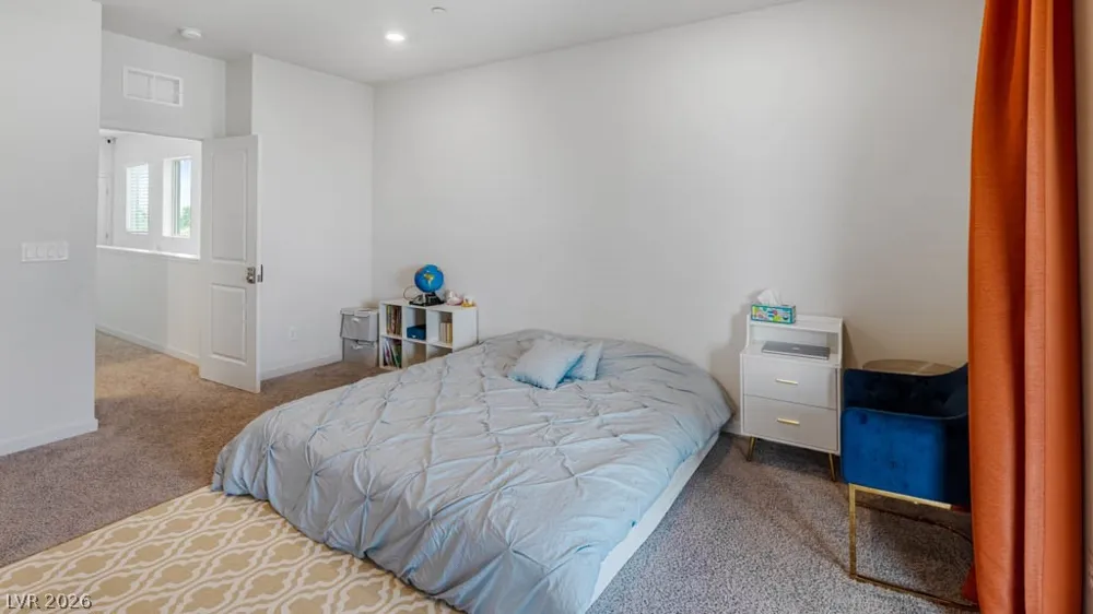 11872 Pelican Butte Avenue Las Vegas, NV 89138