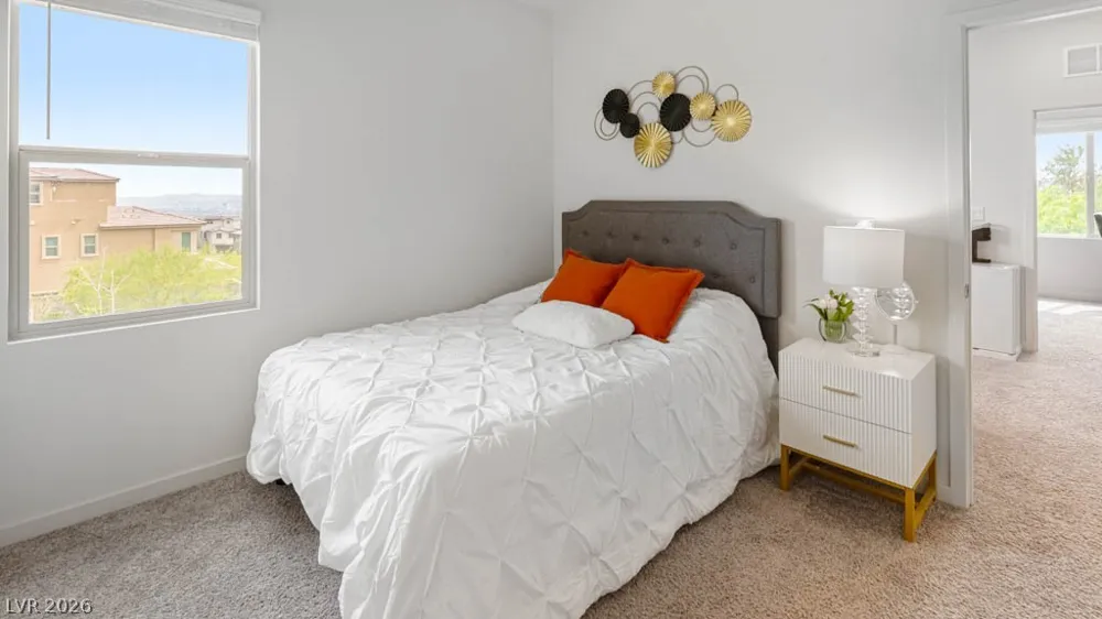 11872 Pelican Butte Avenue Las Vegas, NV 89138