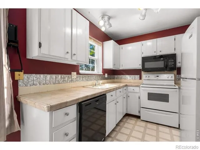 3200 Azalea Drive #E2 Fort Collins, CO 80526
