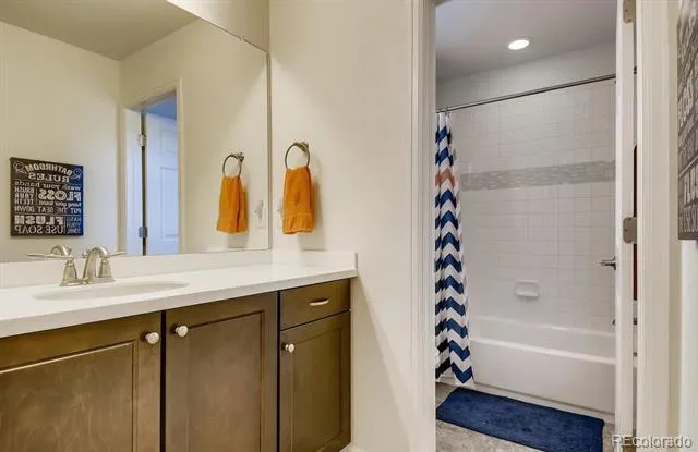 6335 S Harvest Street Aurora, CO 80016