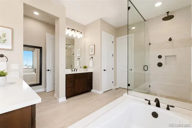 8641 S De Gaulle Court Aurora, CO 80016