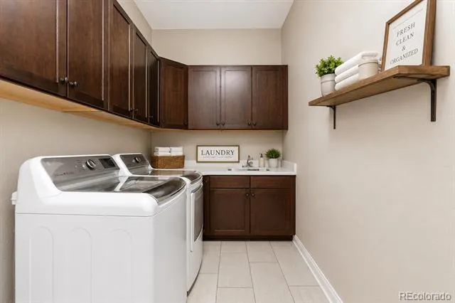 8641 S De Gaulle Court Aurora, CO 80016