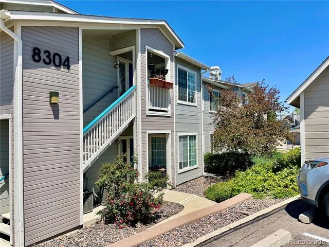 8304 Pebble Creek Way #203 Highlands Ranch, CO 80126