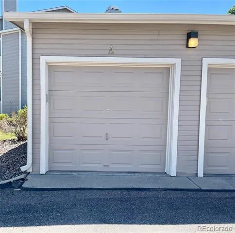 8304 Pebble Creek Way #203 Highlands Ranch, CO 80126