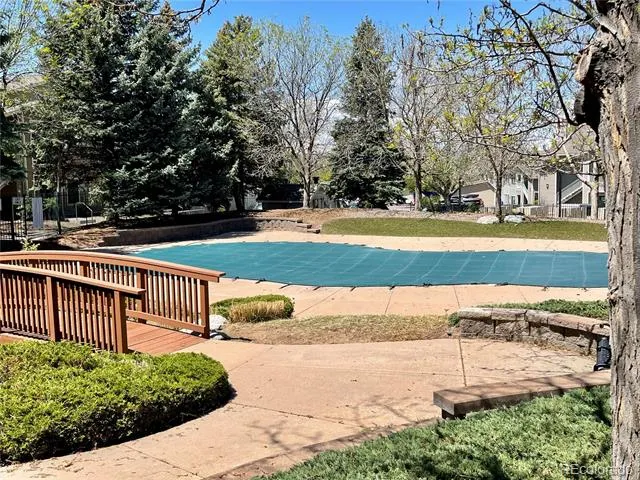 8304 Pebble Creek Way #203 Highlands Ranch, CO 80126