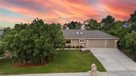 225 Thames Drive