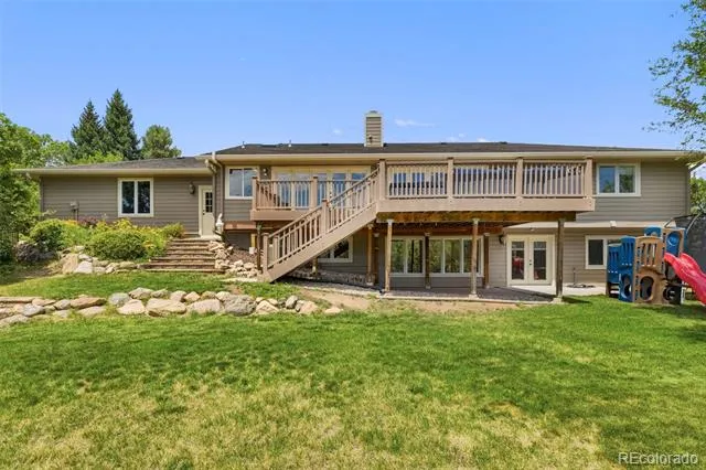225 Thames Drive Colorado Springs, CO 80906