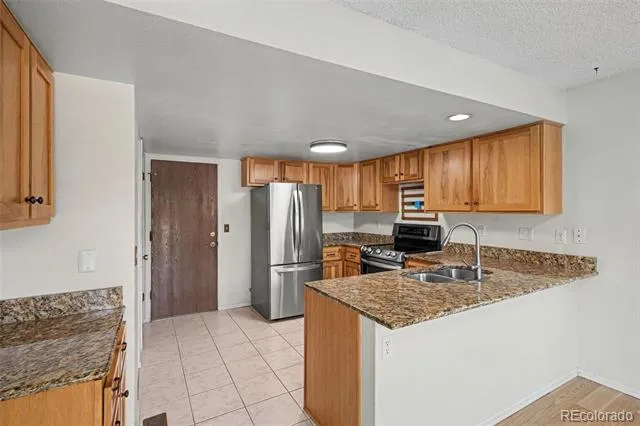 4853 S Hoyt Street Littleton, CO 80123