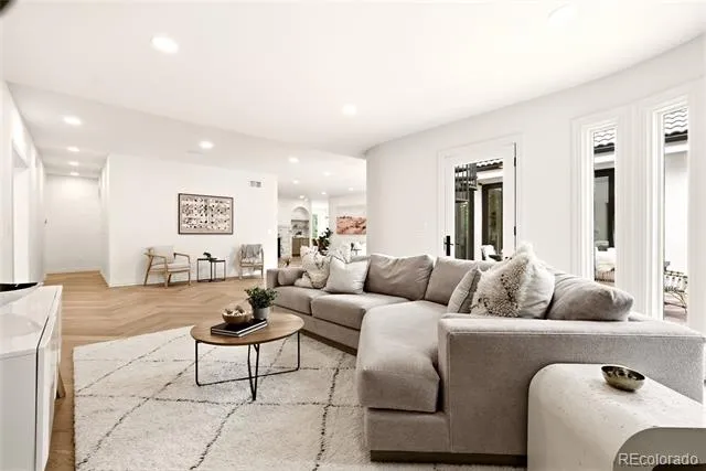 274 Vine Street Denver, CO 80206